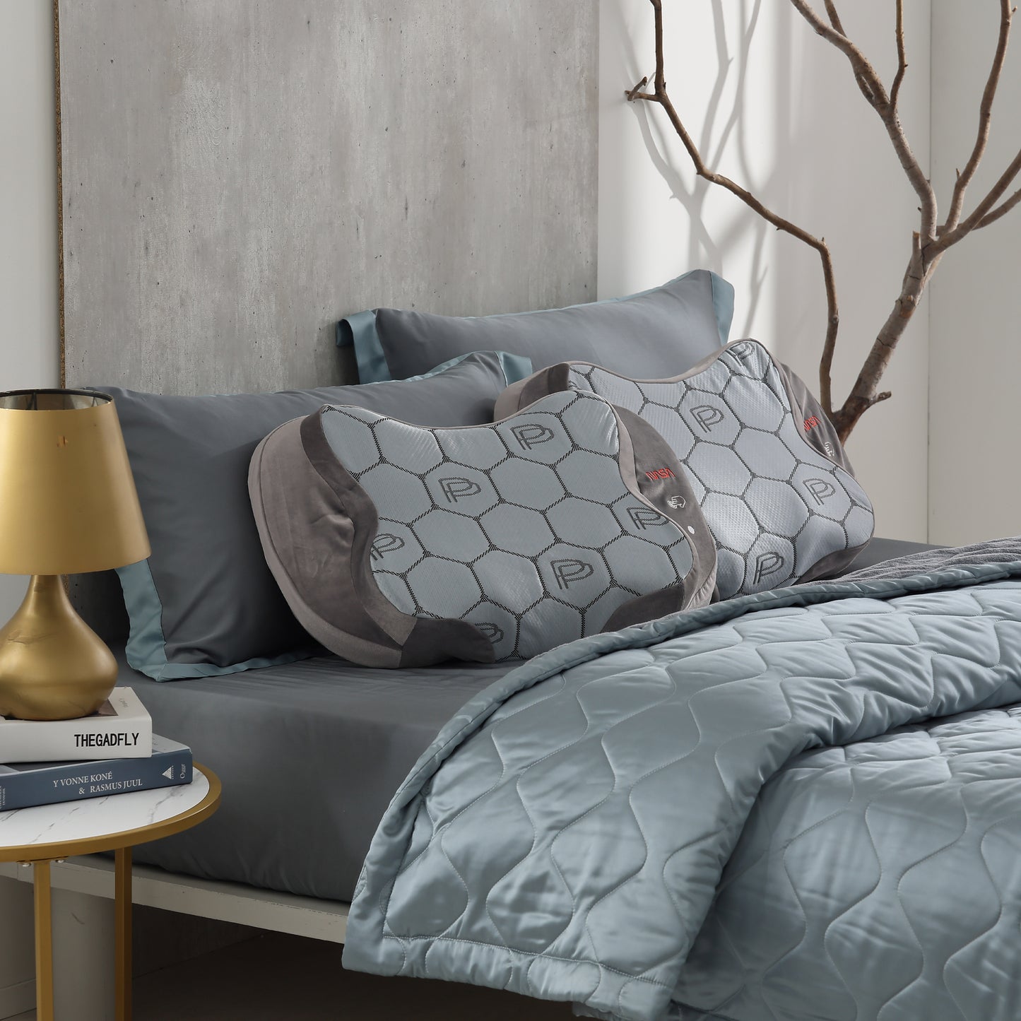 Graphene Silk Dreamweaver Comforter