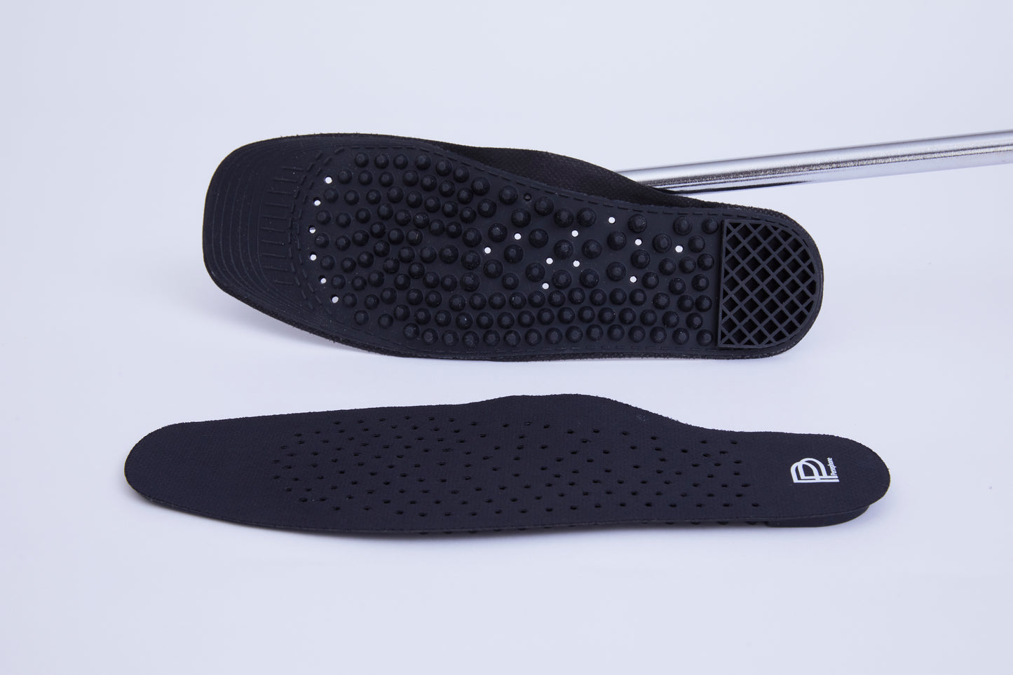 Graphene Insoles with Acupressure Maggaging Points